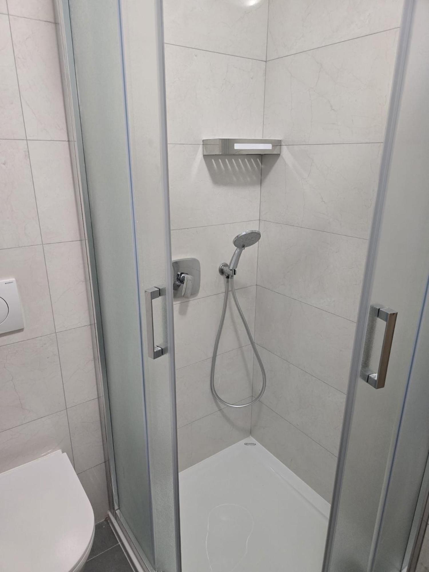 Apartments Sokolovic Крк Екстер'єр фото