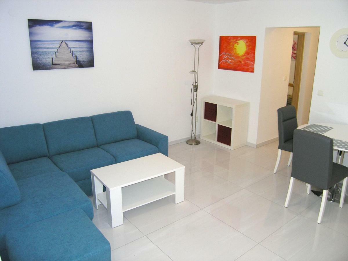 Apartments Sokolovic Крк Екстер'єр фото